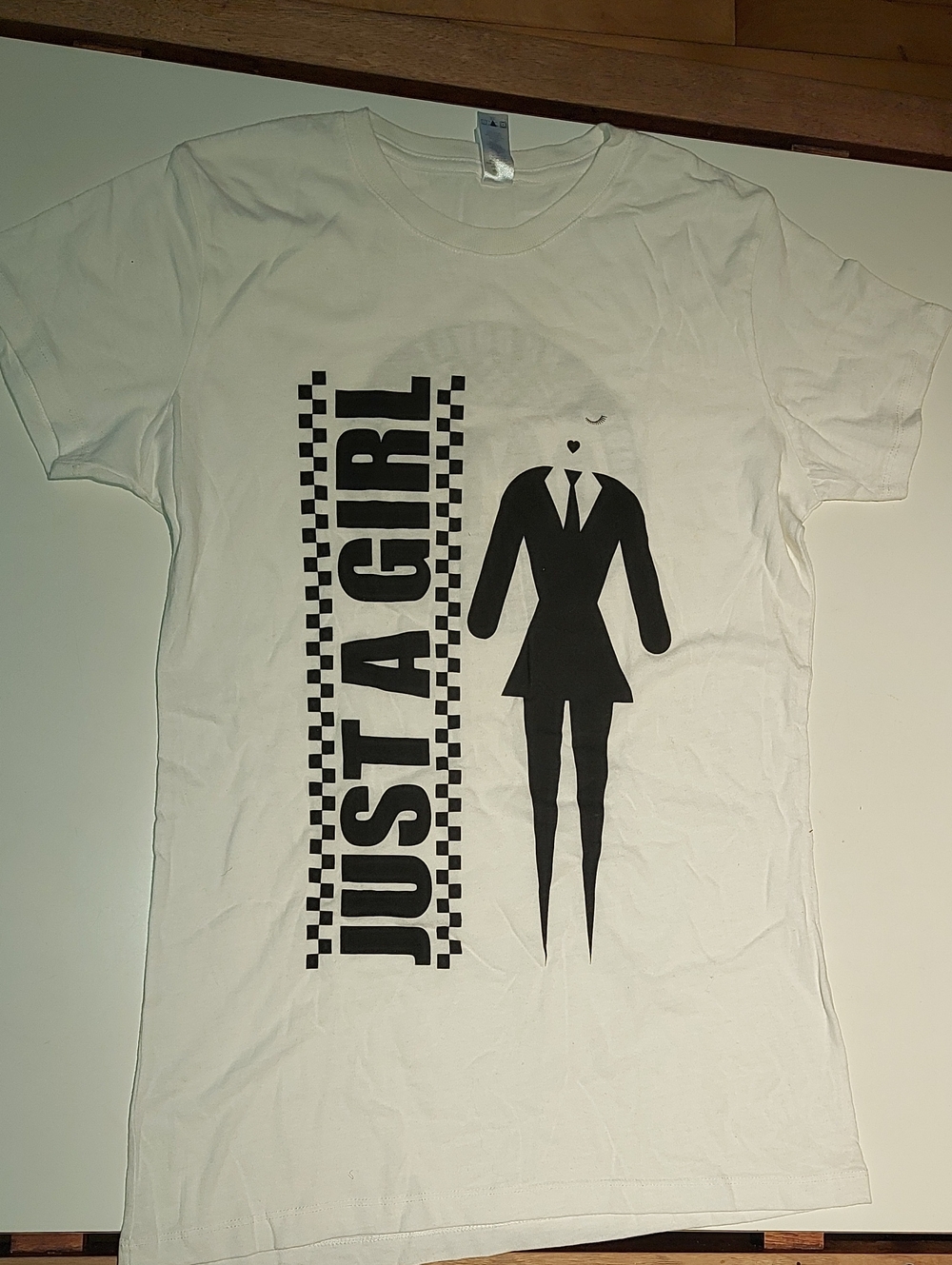 Band Shirt | No Doubt- White 'Just A Girl' Tee - XL